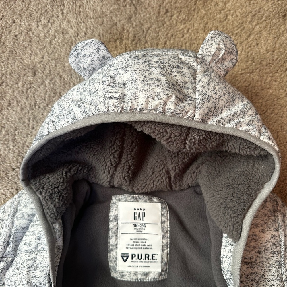 Baby GAP Gray Snowsuit - Picture 4 of 6